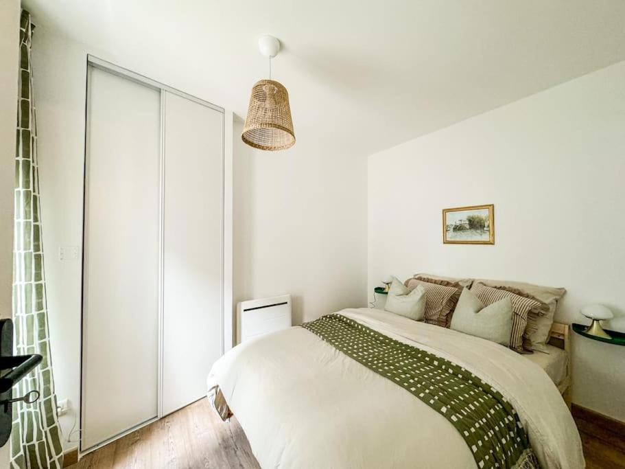 Confortable T2 - Plein Centre Tarbes Kültér fotó